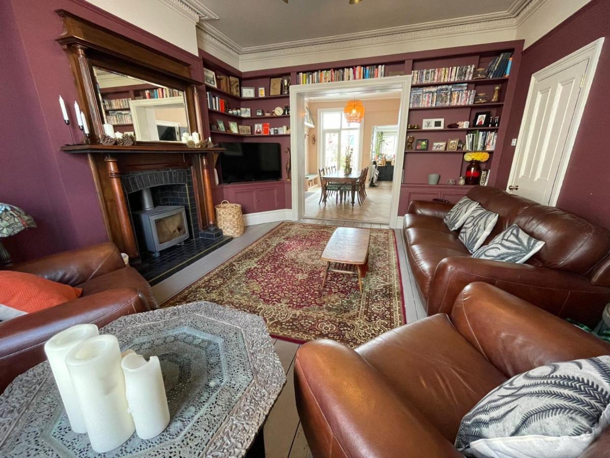 Вилла Victorian Beach House With Parking Тинмут Экстерьер фото