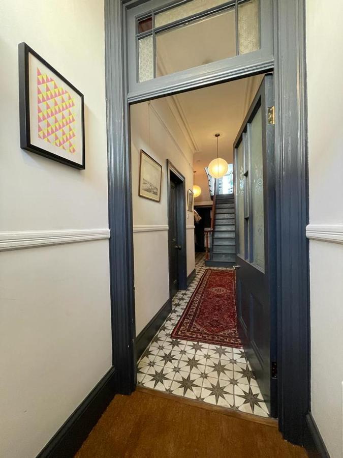 Вилла Victorian Beach House With Parking Тинмут Экстерьер фото